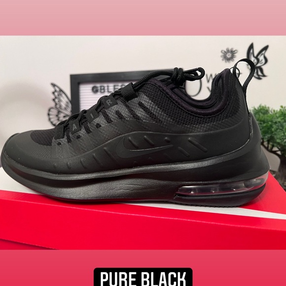 Womens Nike Air Max Axis - Picture 2 of 7